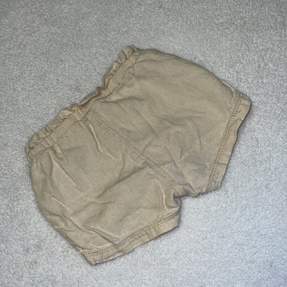 ✨4 FOR $15✨ LINEN SHORTS - Picture 2 of 2